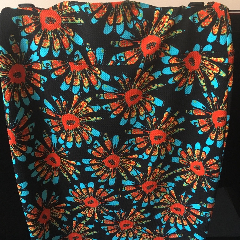 LulaRoe Cassie Skirt